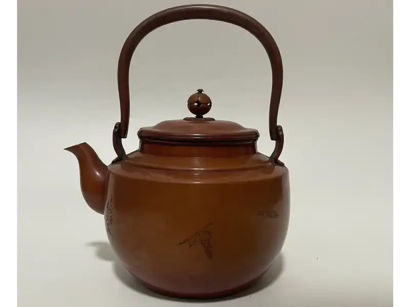 銅工芸品 — 古美術もりたが買取する銅器・銅瓶の例